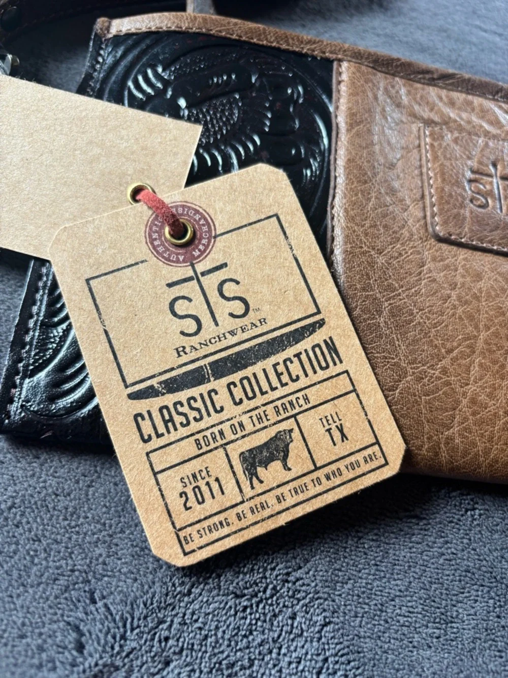STS Ranchwear Brown and Black Tooled Leather Wristlet Clutch